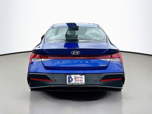 Used 2024 Hyundai Elantra Limited FWD image 6