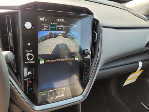 New 2026 Subaru Crosstrek 2.5i Limited AWD/4WD image 9
