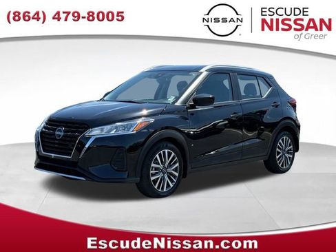 Used 2023 Nissan Kicks SV FWD image 7