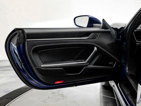 Used 2022 Porsche 911 GT3 image 81