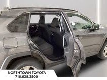 Used 2025 Toyota RAV4 XLE AWD/4WD image 18