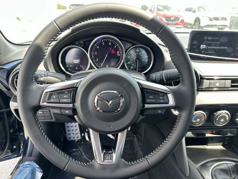 New 2026 MAZDA MX-5 Miata Club w/ Interior Package RWD image 18