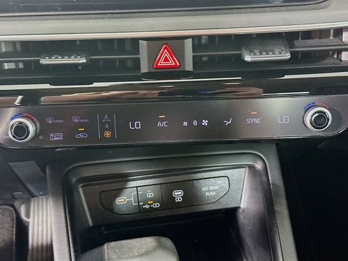 Used 2025 Kia K5 LXS image 23