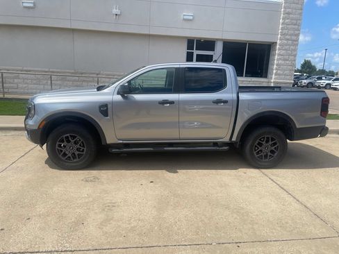 Used 2024 Ford Ranger XLT RWD image 3