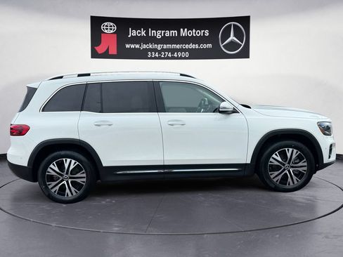 Certified 2025 Mercedes-Benz GLB 250 image 6