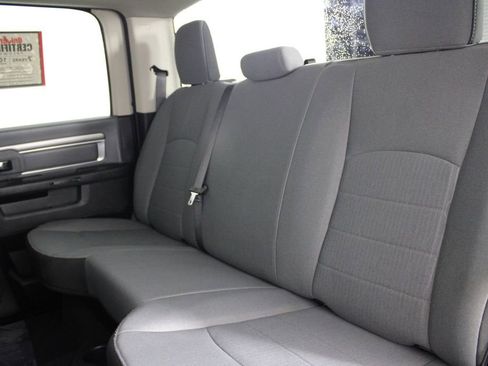 Used 2022 RAM 1500 Classic SLT image 19