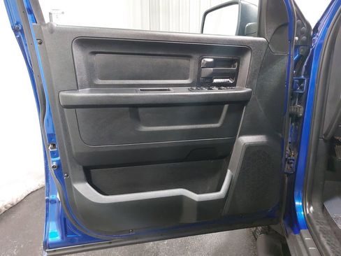 Used 2017 RAM 1500 Express w/ Express Value Package image 27