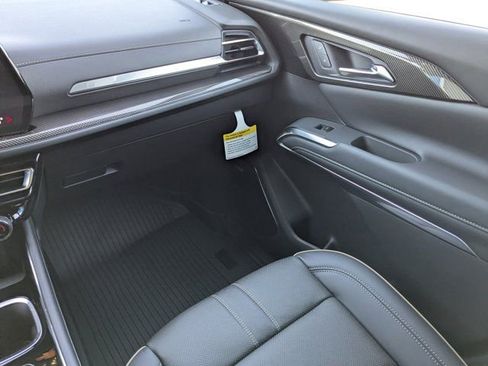 New 2026 Chevrolet Traverse High Country w/ LPO, Floor Liner Package image 17