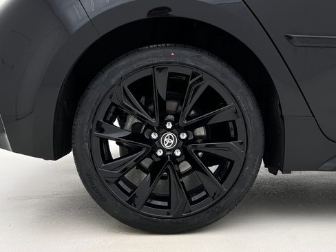 Used 2021 Toyota Corolla SE image 11