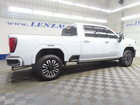 Used 2026 GMC Sierra 2500 Denali w/ Denali Reserve Package AWD/4WD image 4