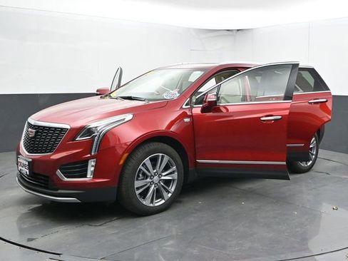 Used 2025 Cadillac XT5 Premium Luxury AWD/4WD image 57