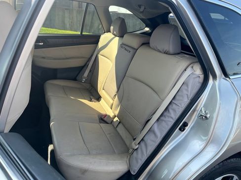 Used 2018 Subaru Outback 2.5i Limited AWD/4WD image 20