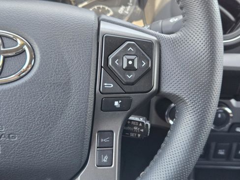 Used 2023 Toyota Tacoma TRD Sport w/ Technology Package AWD/4WD image 26