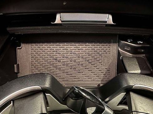 Used 2023 Mercedes-Benz Maybach GLS 600 4MATIC image 28