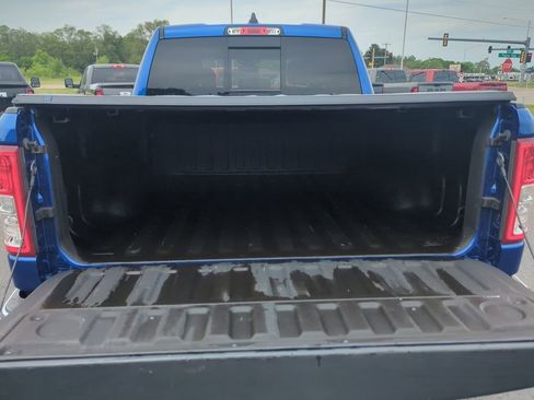 Used 2019 RAM 1500 Big Horn AWD/4WD image 11