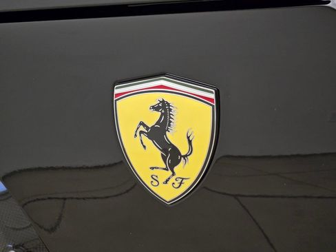 Used 2025 Ferrari Purosangue AWD/4WD image 15