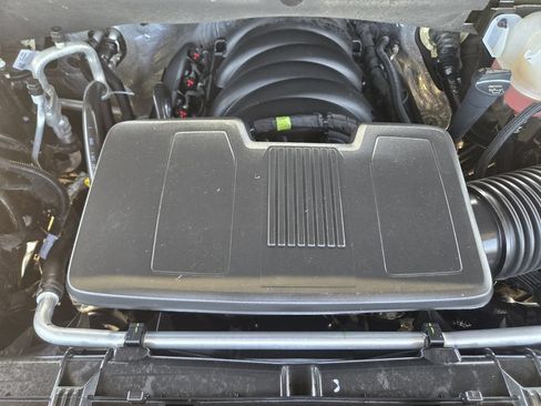 Used 2025 GMC Sierra 1500 AT4 AWD/4WD image 28