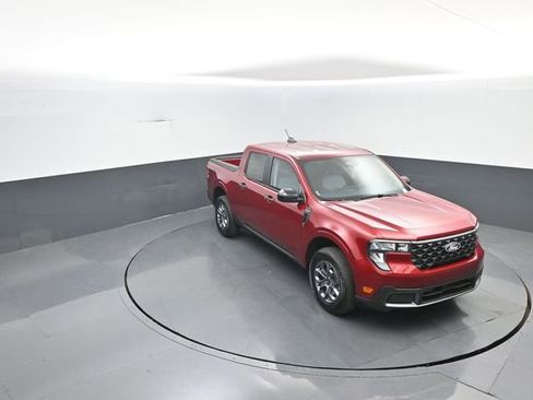 New 2026 Ford Maverick XLT image 17
