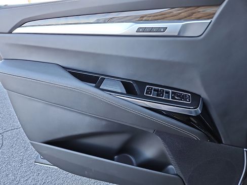 New 2026 Cadillac Escalade ESV Platinum Luxury image 13