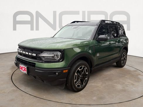 Used 2023 Ford Bronco Sport Outer Banks image 6