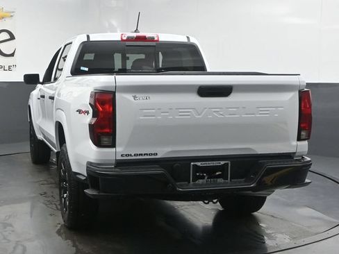 New 2026 Chevrolet Colorado W/T w/ WT Custom Package AWD/4WD image 13
