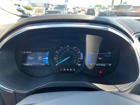 Used 2021 Ford Edge Titanium w/ Equipment Group 301A AWD/4WD image 11