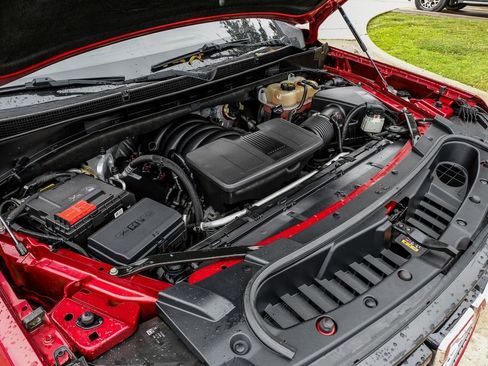 Used 2022 GMC Yukon XL SLE image 53