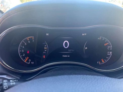 Used 2017 Jeep Grand Cherokee Overland image 17