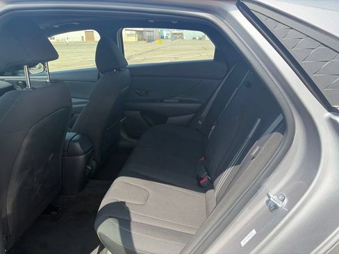 Used 2026 Hyundai Elantra SEL Sport Premium FWD image 28