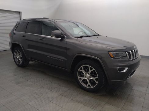 Used 2018 Jeep Grand Cherokee Limited RWD image 11
