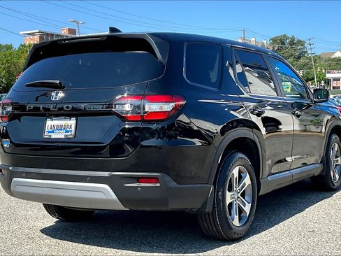 Used 2023 Honda Pilot EX-L image 2