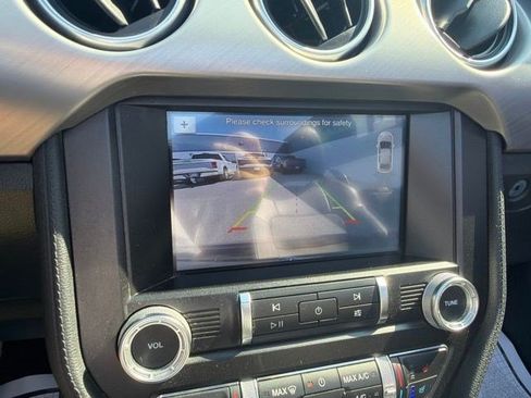 Used 2019 Ford Mustang Premium RWD image 25