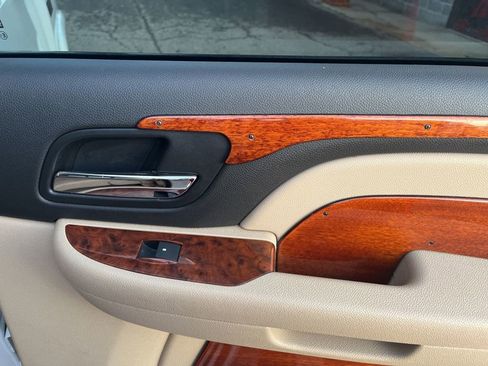 Used 2008 Chevrolet Silverado 3500 LTZ w/ EZ-Lift Tailgate Package image 59