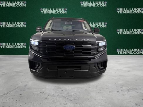 Used 2025 Ford Expedition Active AWD/4WD image 10