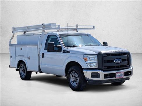 Used 2016 Ford F350 XL RWD image 3