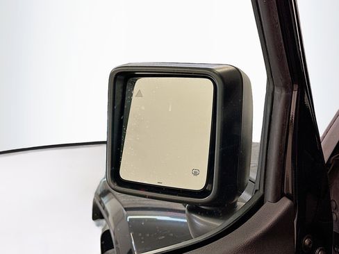 Used 2024 Jeep Wrangler Sport S w/ Convenience Group image 16