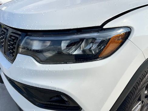 New 2026 Jeep Compass Limited image 13