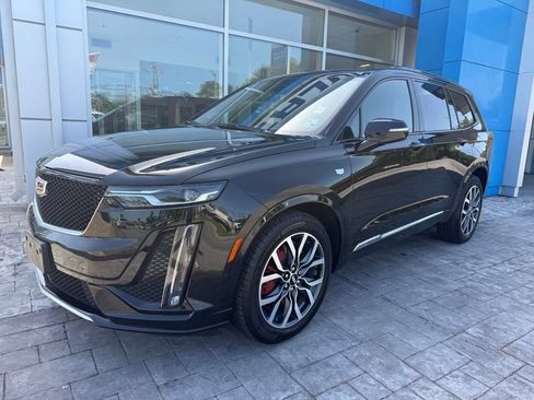 Certified 2024 Cadillac XT6 Sport w/ Technology Package AWD/4WD image 1
