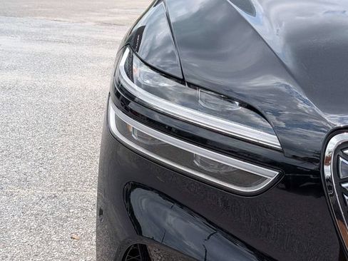 Used 2025 Genesis Electrified GV70 AWD/4WD image 11