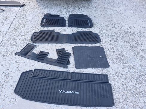 Used 2022 Lexus RX 350L FWD w/ Premium Package image 69