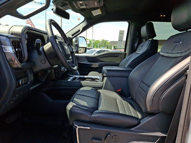 Used 2026 Ford F250 Platinum AWD/4WD image 13