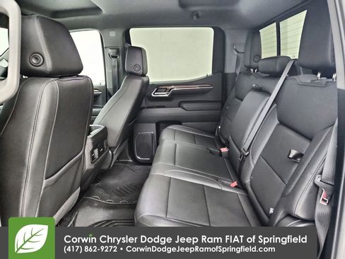 Used 2024 Chevrolet Silverado 1500 LT Trail Boss w/ Convenience Package II image 30