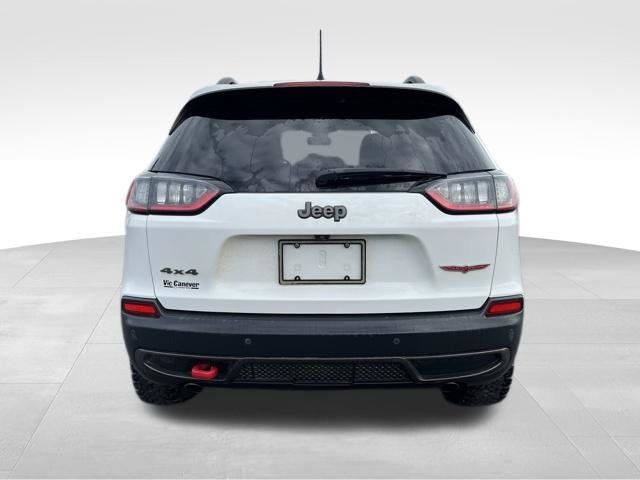 Used 2019 Jeep Cherokee Trailhawk w/ Comfort/Convenience Group AWD/4WD image 4