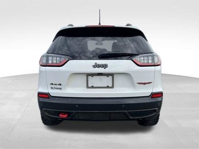 Used 2019 Jeep Cherokee Trailhawk w/ Comfort/Convenience Group