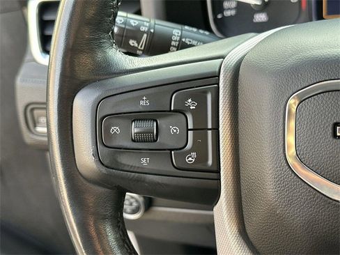 Used 2021 GMC Yukon XL Denali w/ Denali Premium Package image 35