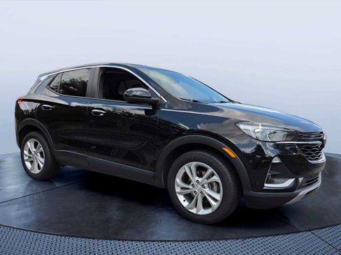 Used 2023 Buick Encore GX Preferred FWD image 1
