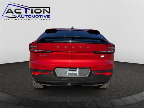Used 2024 Volvo C40 P8 Recharge Ultimate w/ Protection Package Premier image 7