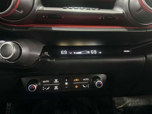 Used 2019 Ferrari 812 Superfast RWD image 50