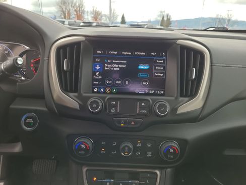 Used 2023 GMC Terrain Denali w/ Denali Premium Package image 24