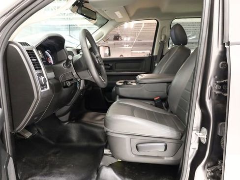 Used 2019 RAM 1500 Tradesman image 12